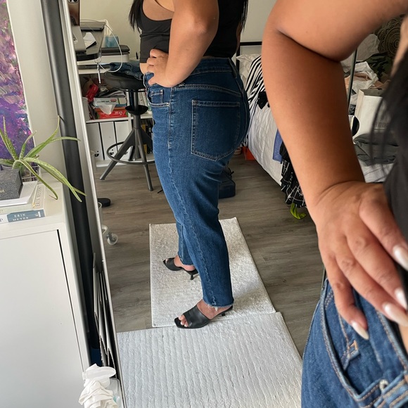 Old Navy OG Curvy button fly jeans - Picture 4 of 4